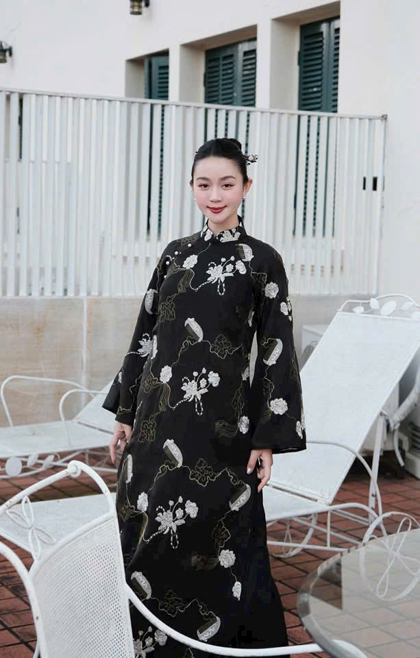 Áo Dài Cách Tân Vân Hoa 3D Hiện Đại