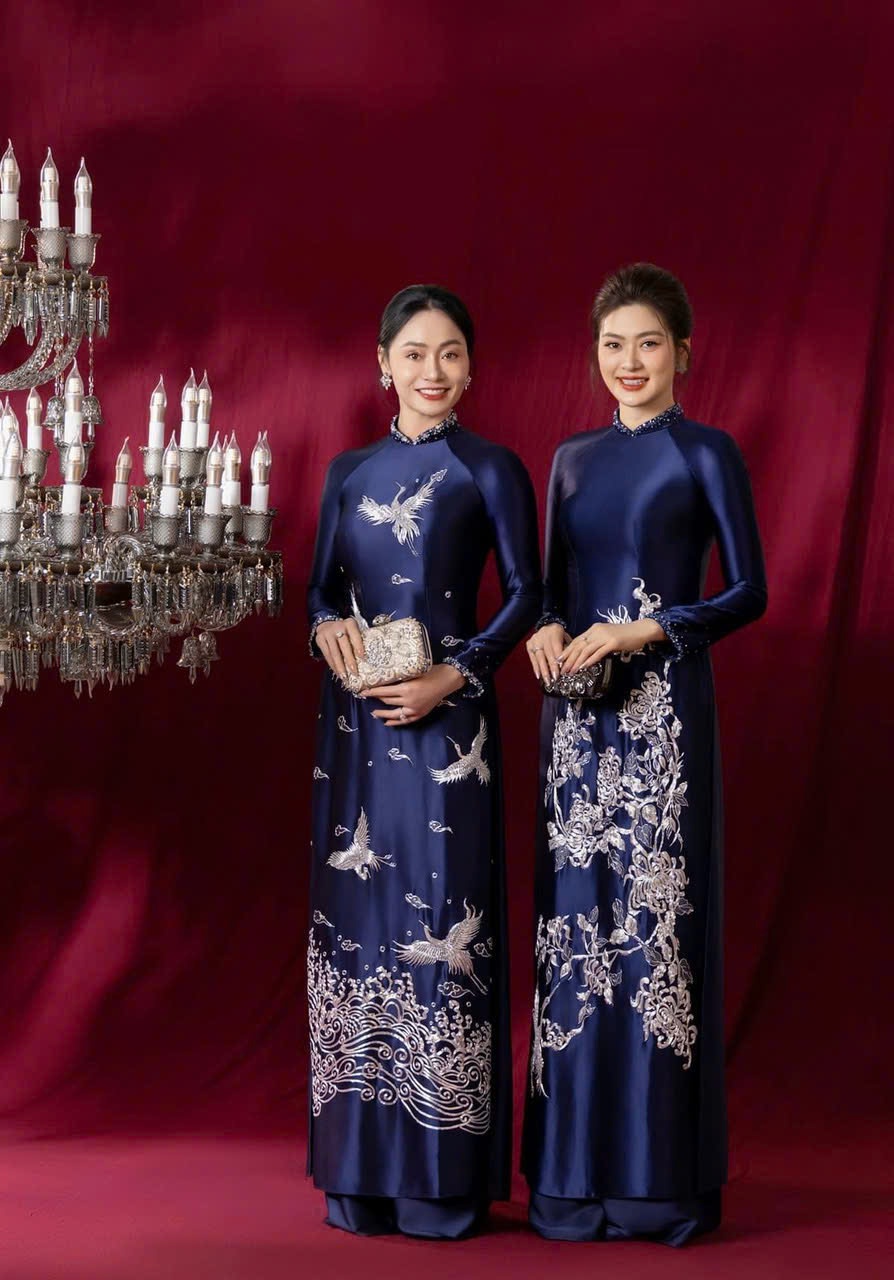 Áo Dài Bà Sui Lụa Cao Cấp Thêu Họa Tiết Hạc Sang Trọng