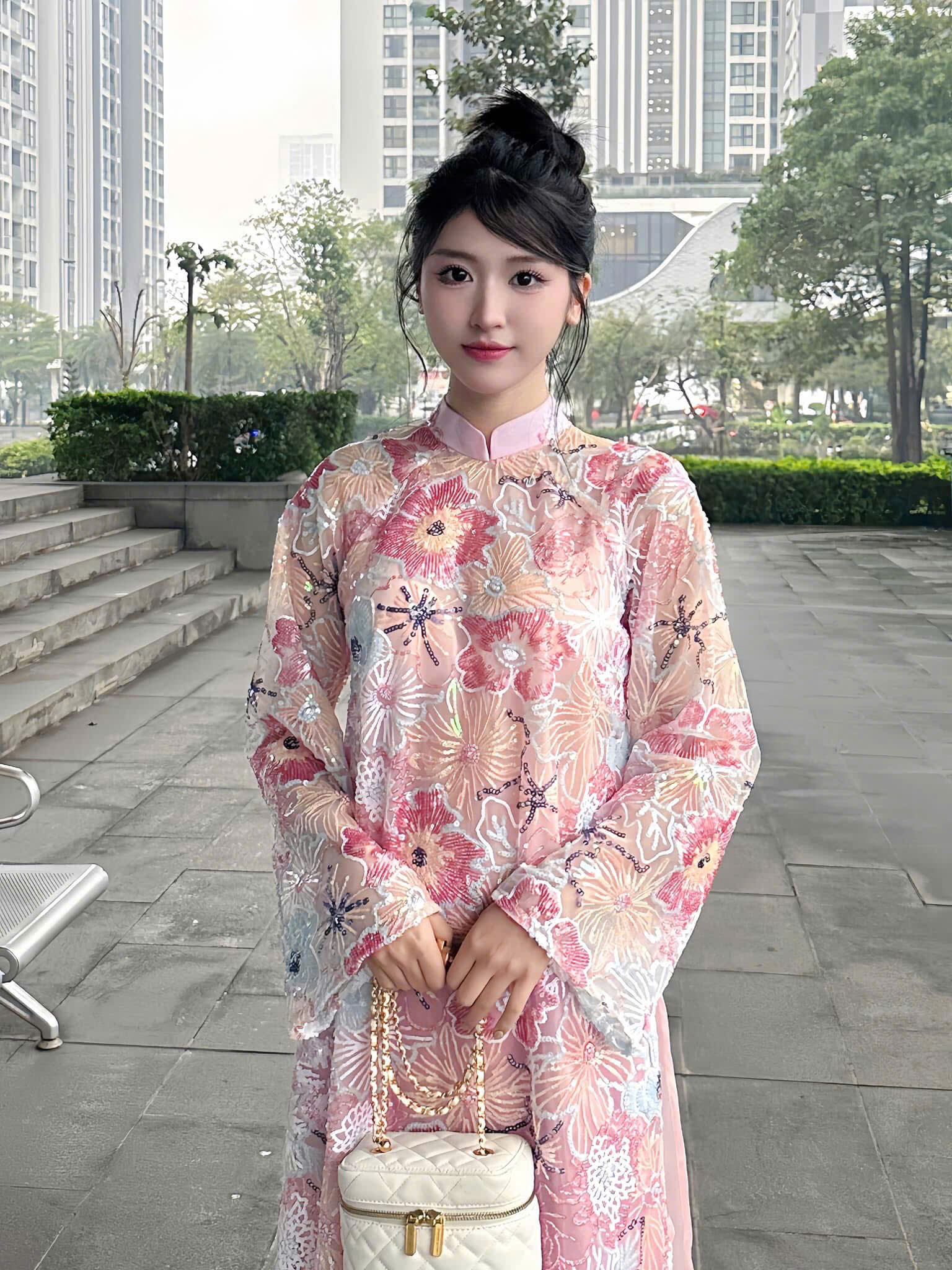Áo Dài Cách Tân Kim Sa Hồng Xinh Xắn