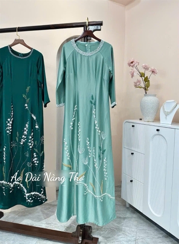 Áo Dài Bà Sui Lụa Cao Cấp Đính Họa Tiết Trẻ Trung Hiện Đại