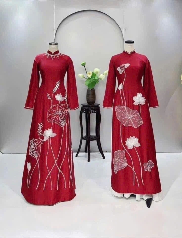 Áo Dài Bà Sui Lụa Cao Cấp Đính Họa Tiết Sen Sang Trọng