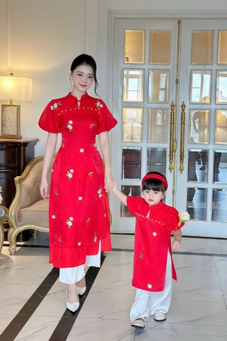 Áo Dài Cách Tân Mẹ Bé Voan Tơ Thêu Hoa