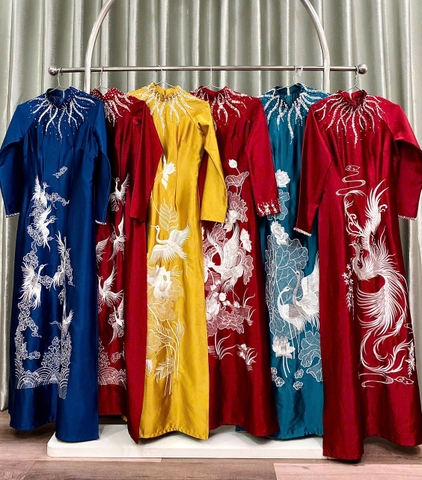 Áo Dài Bà Sui Lụa Cao Cấp Thêu Họa Tiết Hạc Sang Trọng